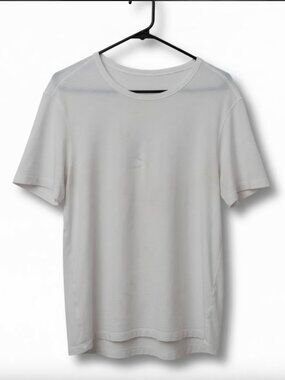 Lululemon 5 Year Basic T-Shirt - White - Men's Medium